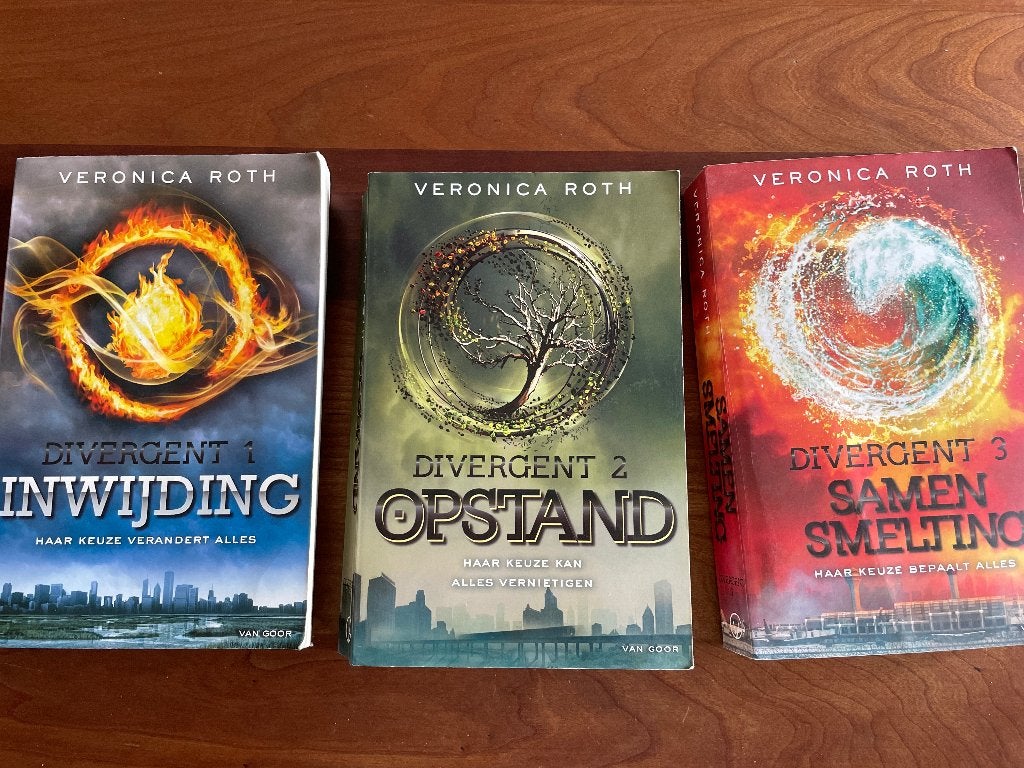 Divergent trilogie, Boeken, Ophalen, Gelezen, Veronica Roth