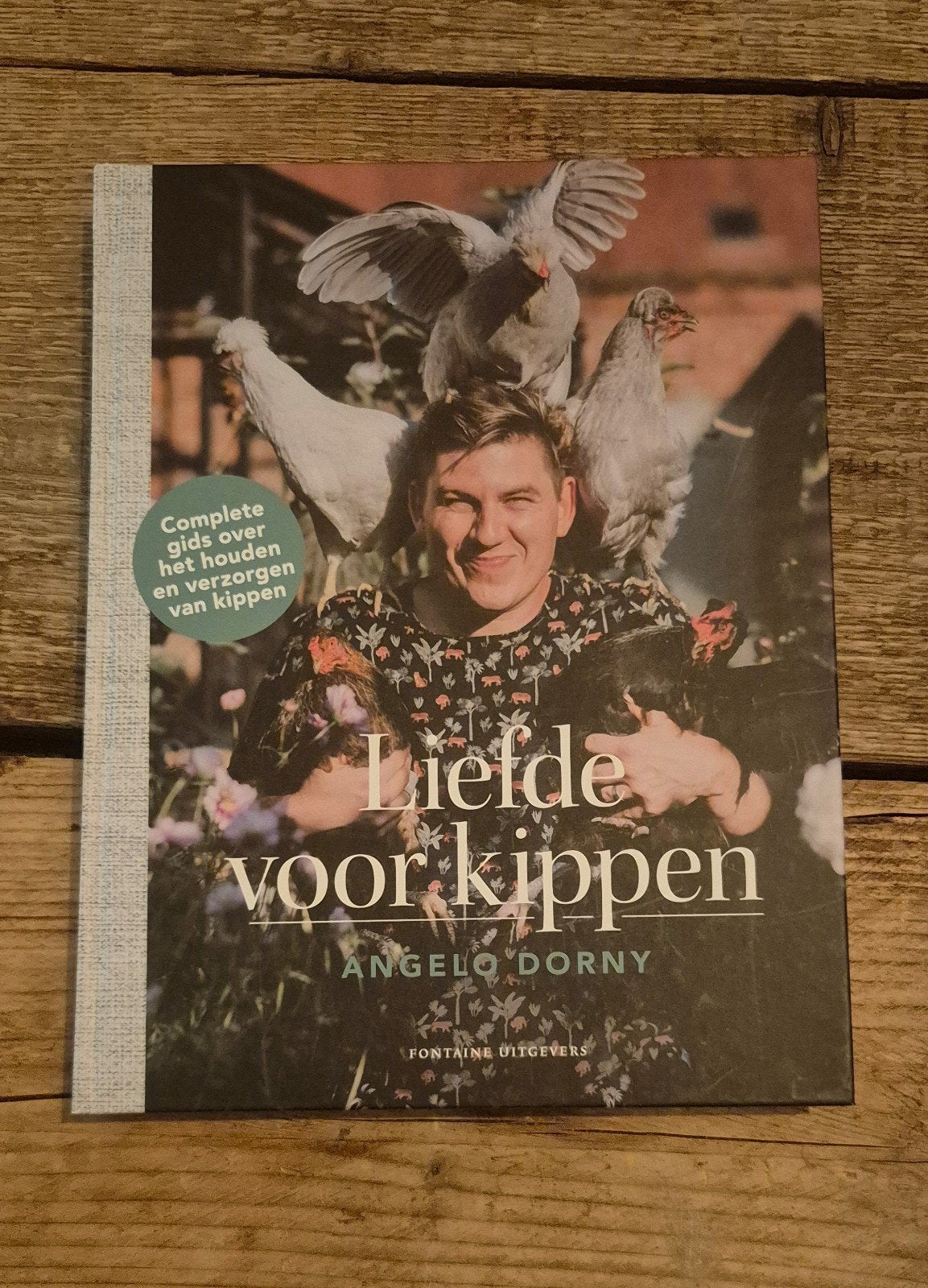 Angelo Dorny - Liefde voor kippen, Angelo Dorny, Ophalen of Verzenden, Zo goed als nieuw, Vogels