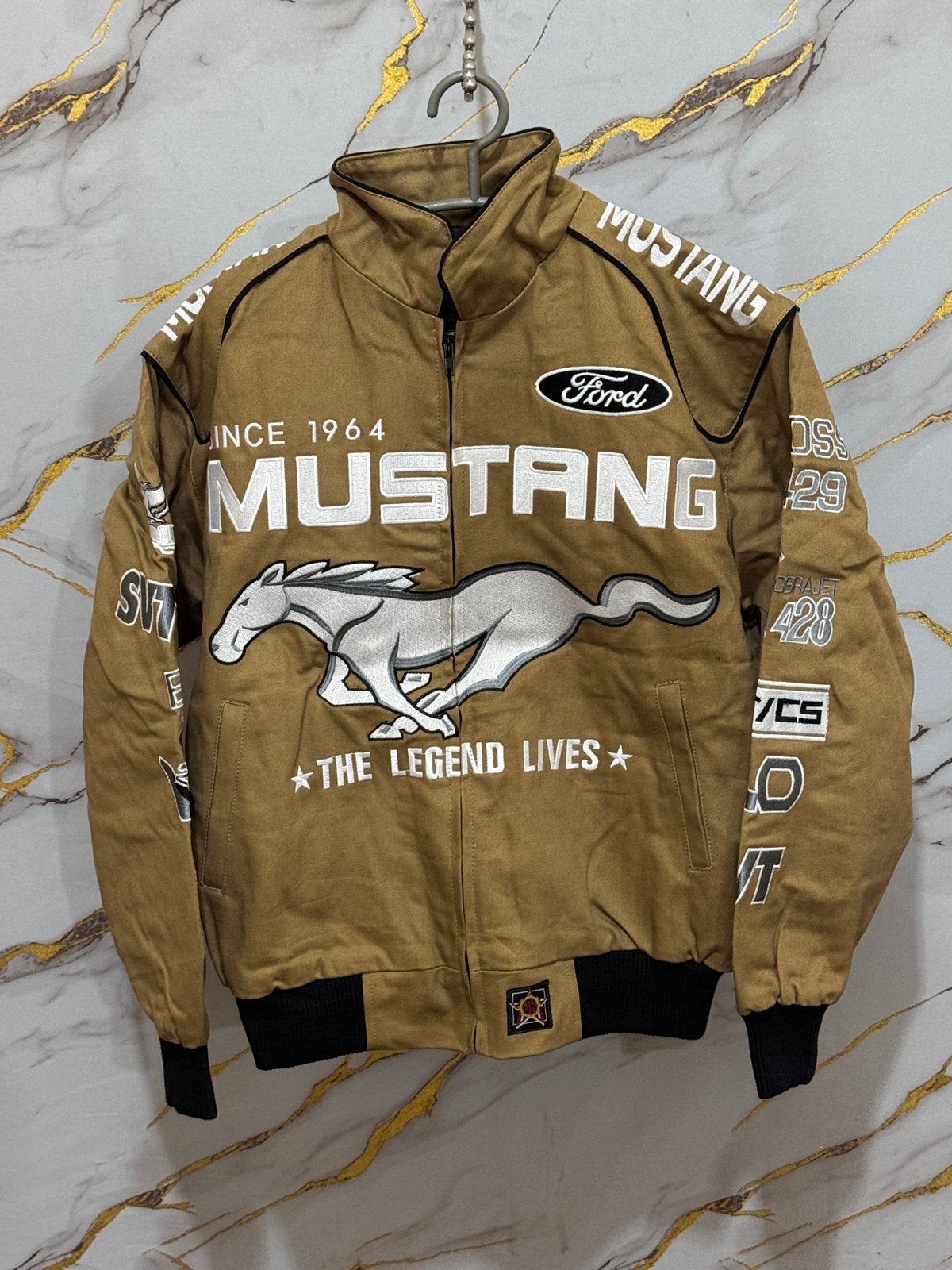 Vintage Ford Mustang Racing Jacket - Bruin, Ophalen, Nieuw, Maat 52/54 (L), Bruin