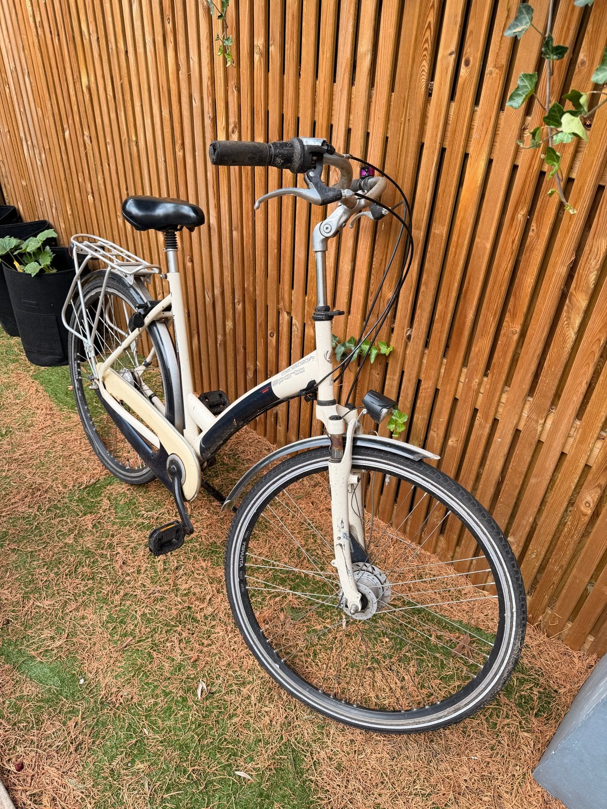 Damesfiets - Gebruikt, Fietsen en Brommers, Fietsen | Dames | Damesfietsen, Ophalen, Sparta, Gebruikt, Versnellingen