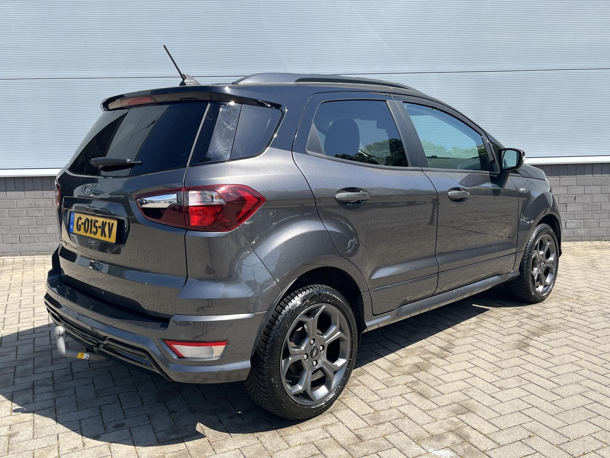 Ford EcoSport 1.0 125 pk automaat ST-Line Black Dealer onder, Auto's, 125 pk, Gebruikt, Ecosport, Leder en Stof