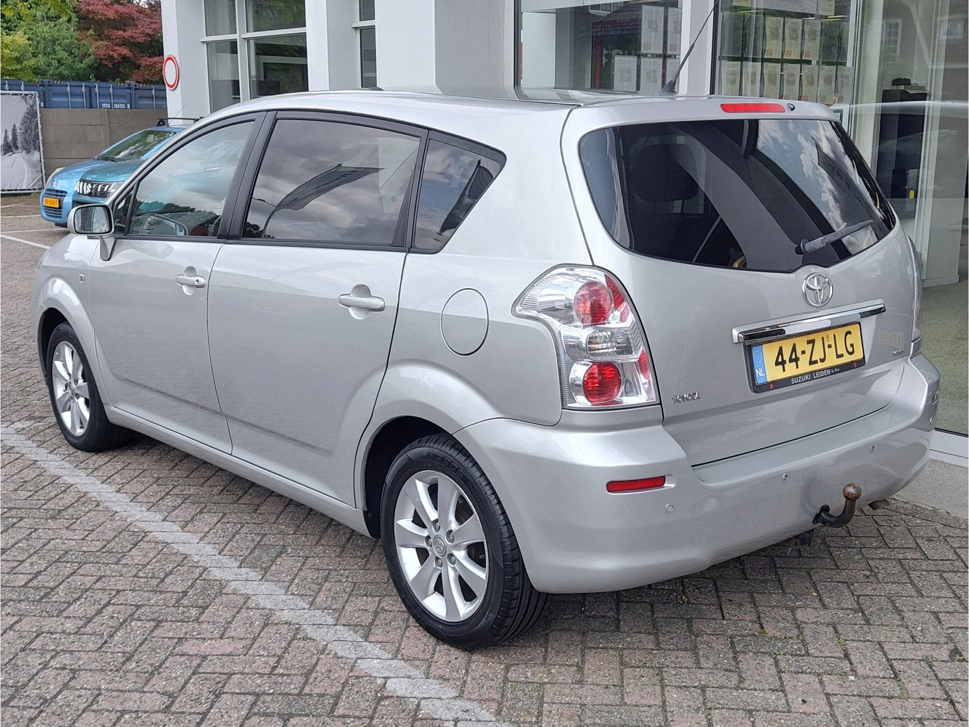 Toyota Verso 1.8 VVT-i LINEA LUNA 7P AUTOMAAT Clima | Trekha, Gebruikt, Zwart, 4 cilinders, Met garantie (alle)
