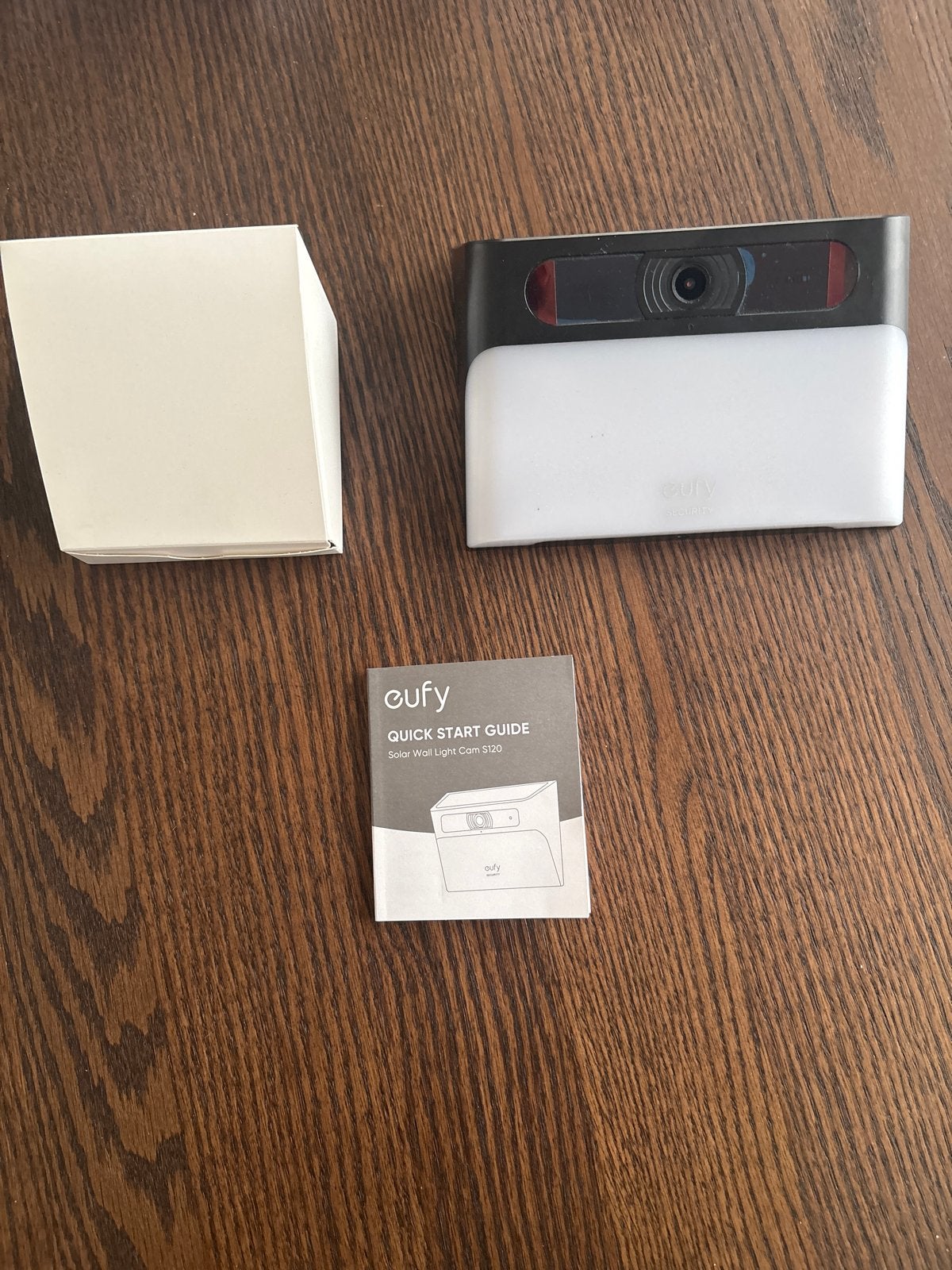 Eufy S120 Solar Wall Light Cam - Nieuwstaat, zonder doos, Ophalen, Zo goed als nieuw, Buitencamera