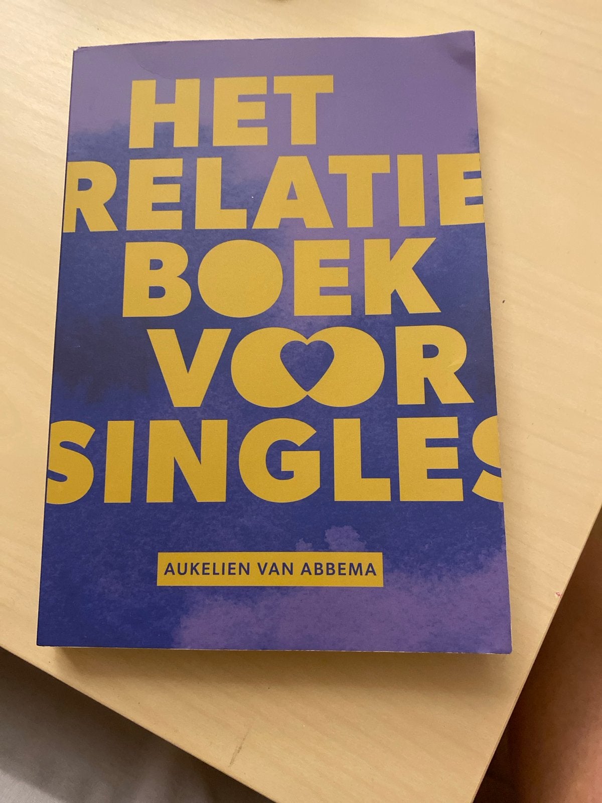 Aukelien van Abbema - Het relatieboek voor singles, Boeken, Ophalen of Verzenden, Zo goed als nieuw, Aukelien van Abbema