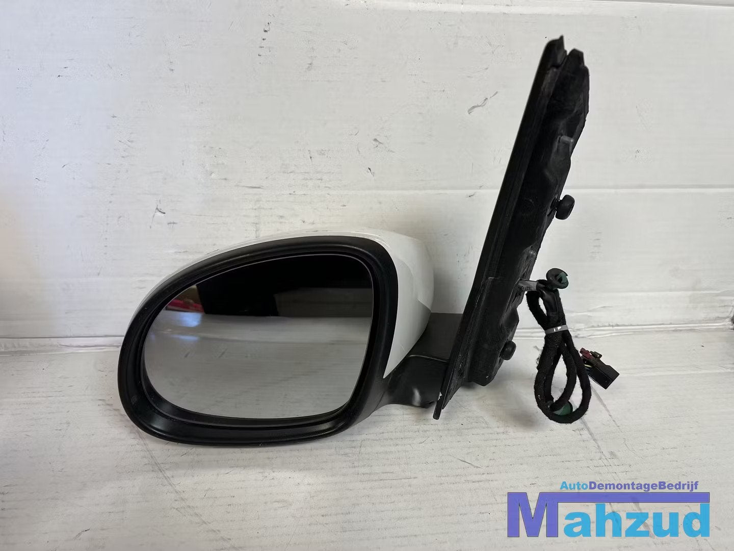 VW SHARAN 7N links wit spiegel 2010-2022, Auto-onderdelen, Gebruikt, Volkswagen, Volkswagen AG, Berliner Ring 2
38440  Wolfsburg, DE