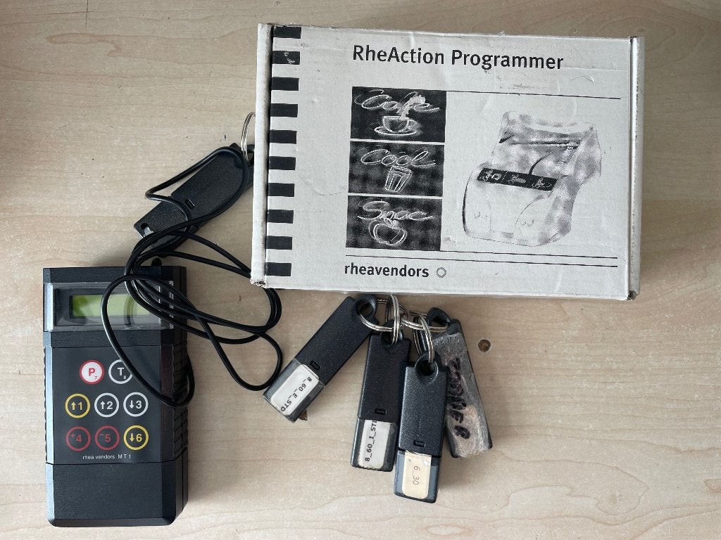 Rheavendors programmers, programmeersleutels en software, Ophalen of Verzenden, Gebruikt, Overige modellen
