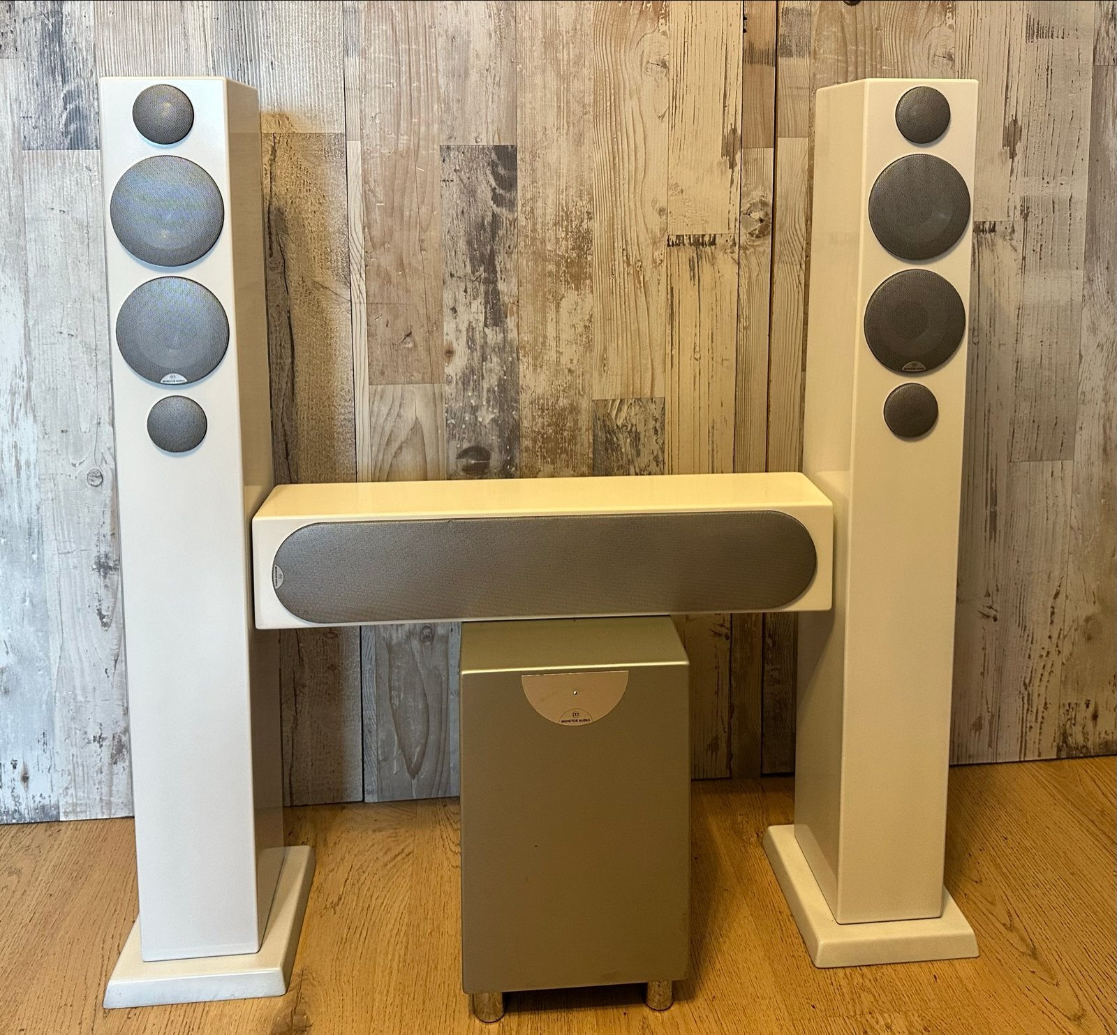 Monitor Audio Surround Speakers Complete Set, Ophalen, Gebruikt, 60 tot 120 watt, Geschikt voor surround/home cinema