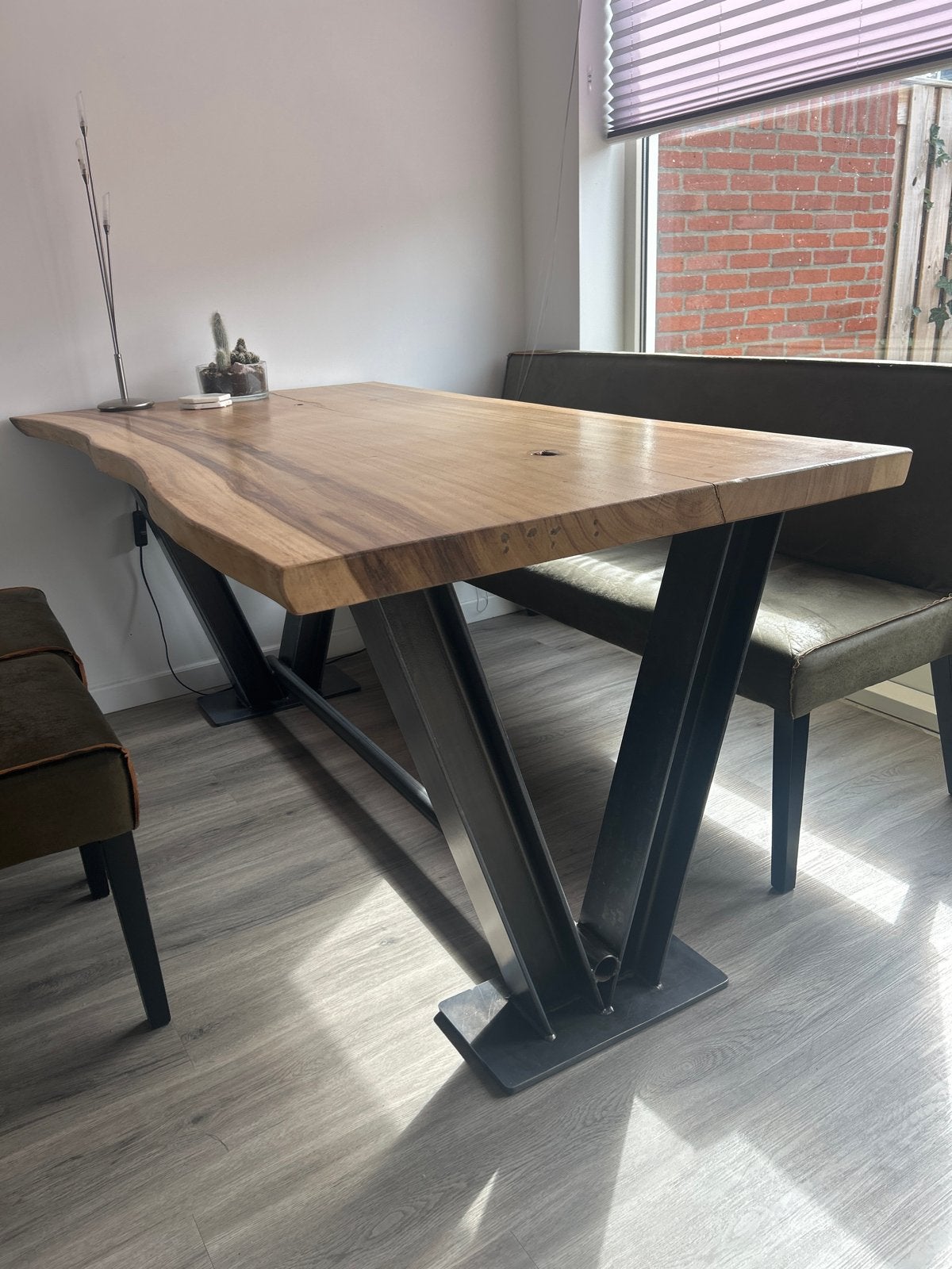 Eettafel acacia hout met stalen V-poten - 172x88 cm, Ophalen, 50 tot 100 cm, Zo goed als nieuw, 150 tot 200 cm