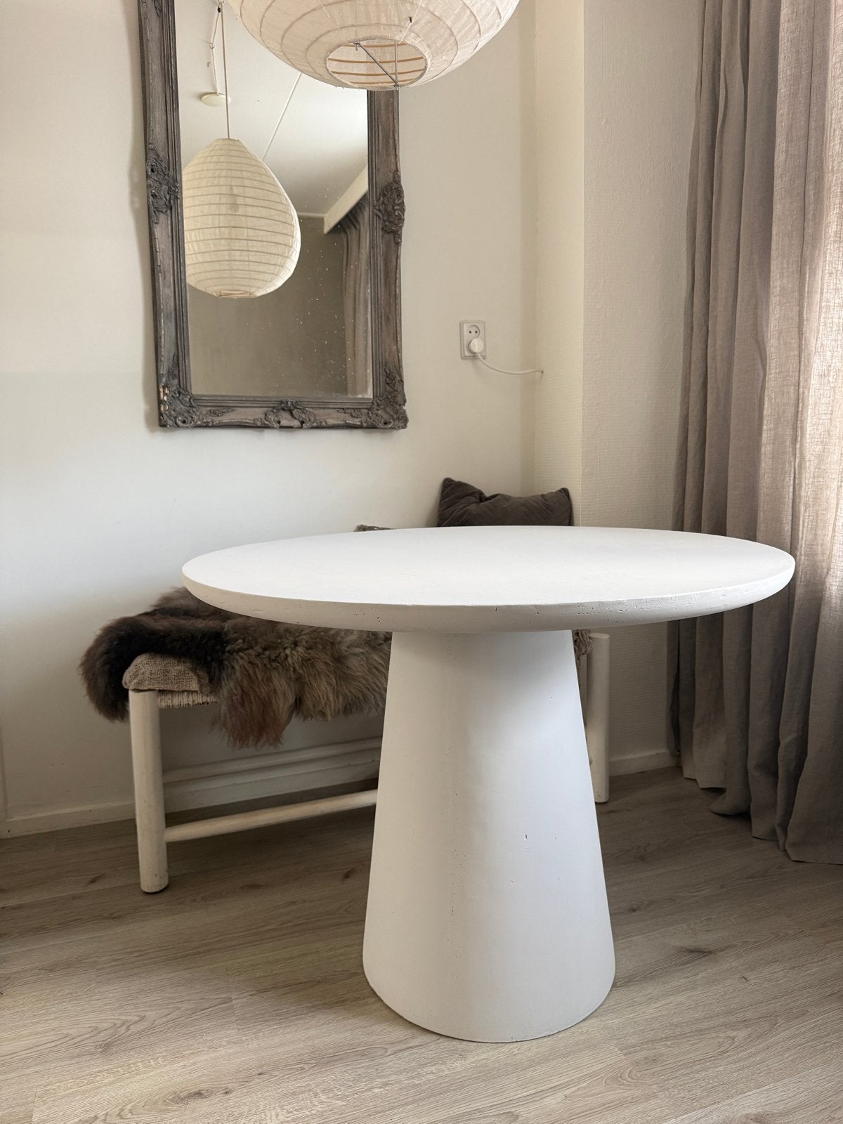 Woood Damon ronde tafel, Huis en Inrichting, Tafels | Eettafels, Ophalen, Overige materialen, 100 tot 150 cm, Rond