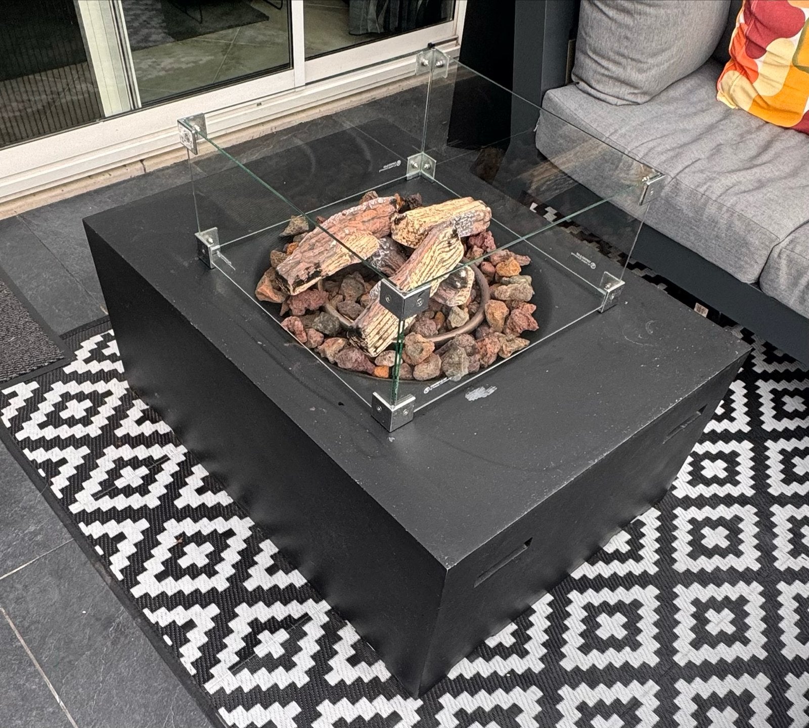 Haardtafel met gasfles en glasombouw (Happy Cocooning), Ophalen, Gebruikt