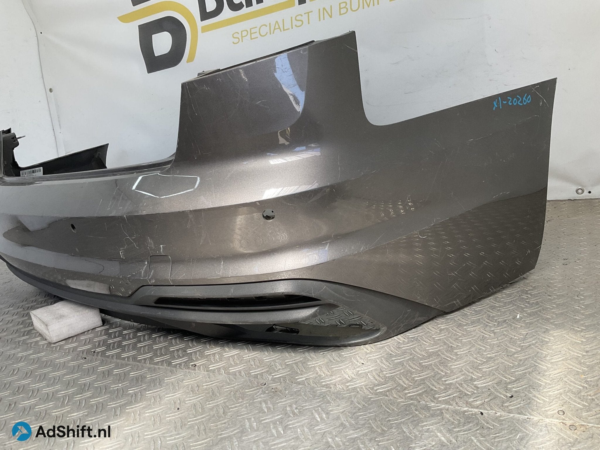 Bumper Audi A4 S4 B9 8W 15-19 8W5807511M Achterbumper X1-202, Bumper