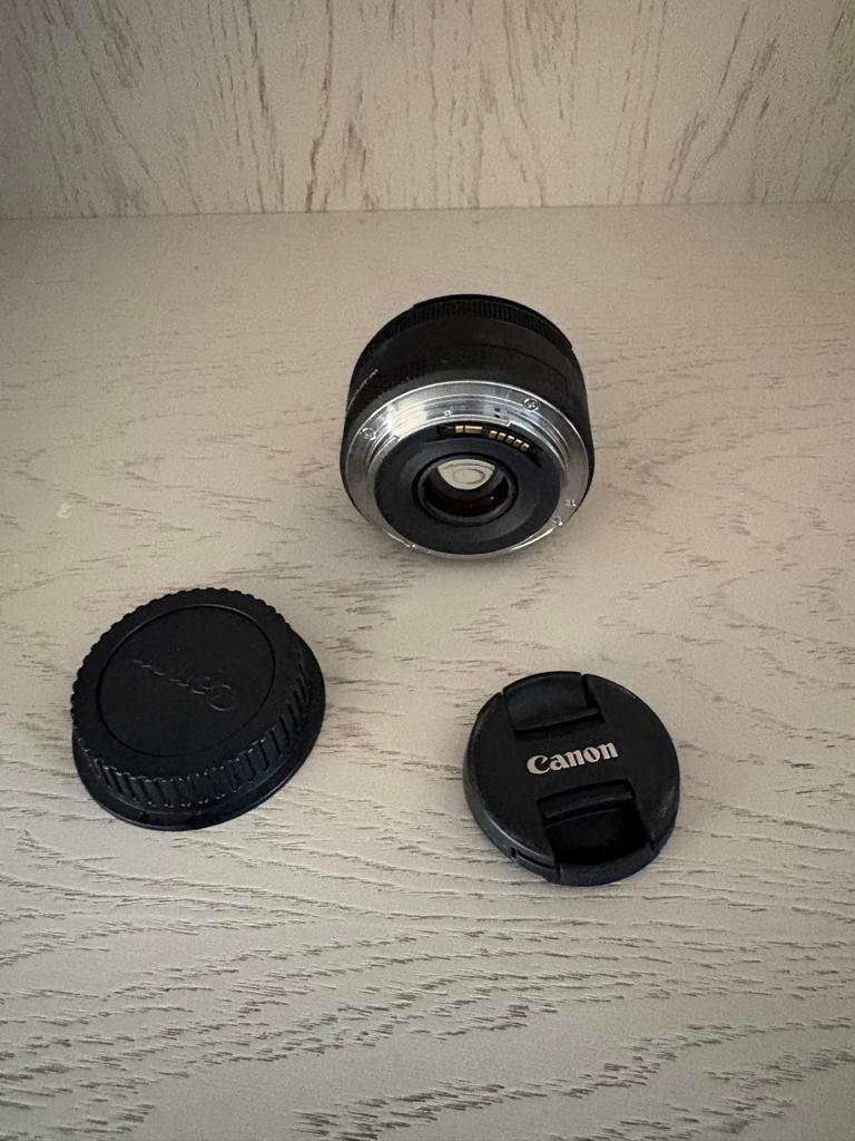 Canon EF 50mm f/1.8 STM lens, Verzenden, Zo goed als nieuw, Standaardlens