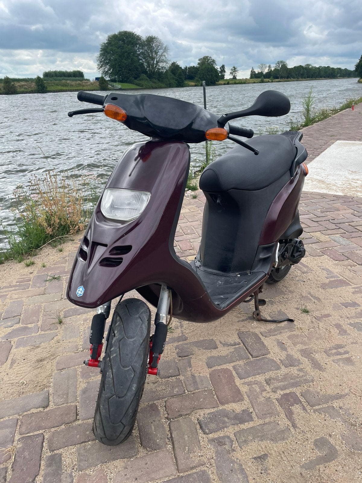 Piaggio typhoon, Fietsen en Brommers, Scooters | Piaggio, Tweetakt, Gebruikt, Overige modellen, Maximaal 45 km/u