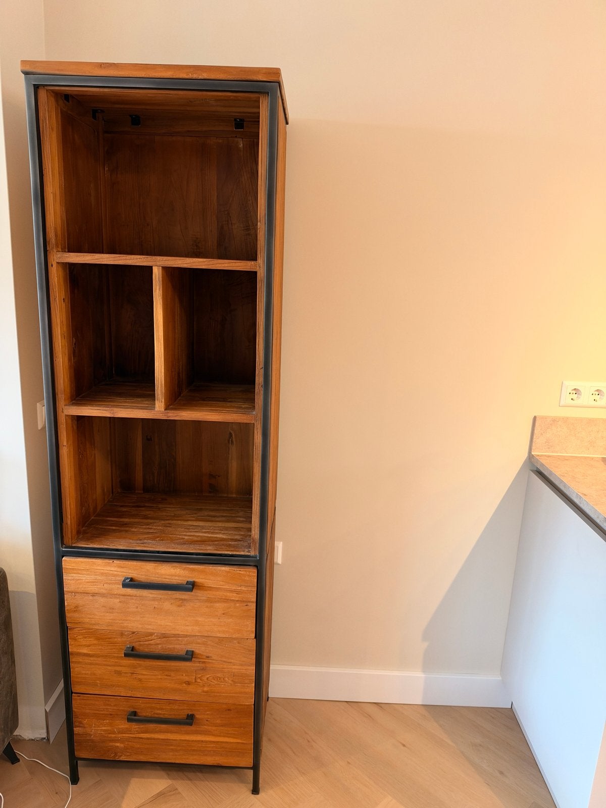 Romaro kast van Pronto Wonen - 190x55x40 cm, Zo goed als nieuw, Met lade(s), 150 tot 200 cm, 25 tot 50 cm