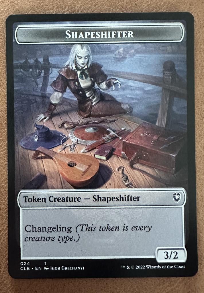 Shapeshifter Token // Shapeshifter Token (024 // 028), Verzenden, Zo goed als nieuw