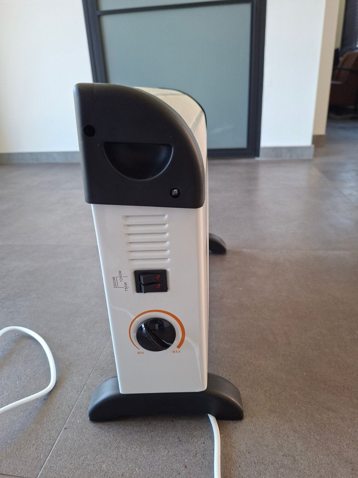 Energiezuinige convector kachel 2000W - Zo goed als nieuw, Ophalen, 30 tot 80 cm, Kachel, Minder dan 60 cm