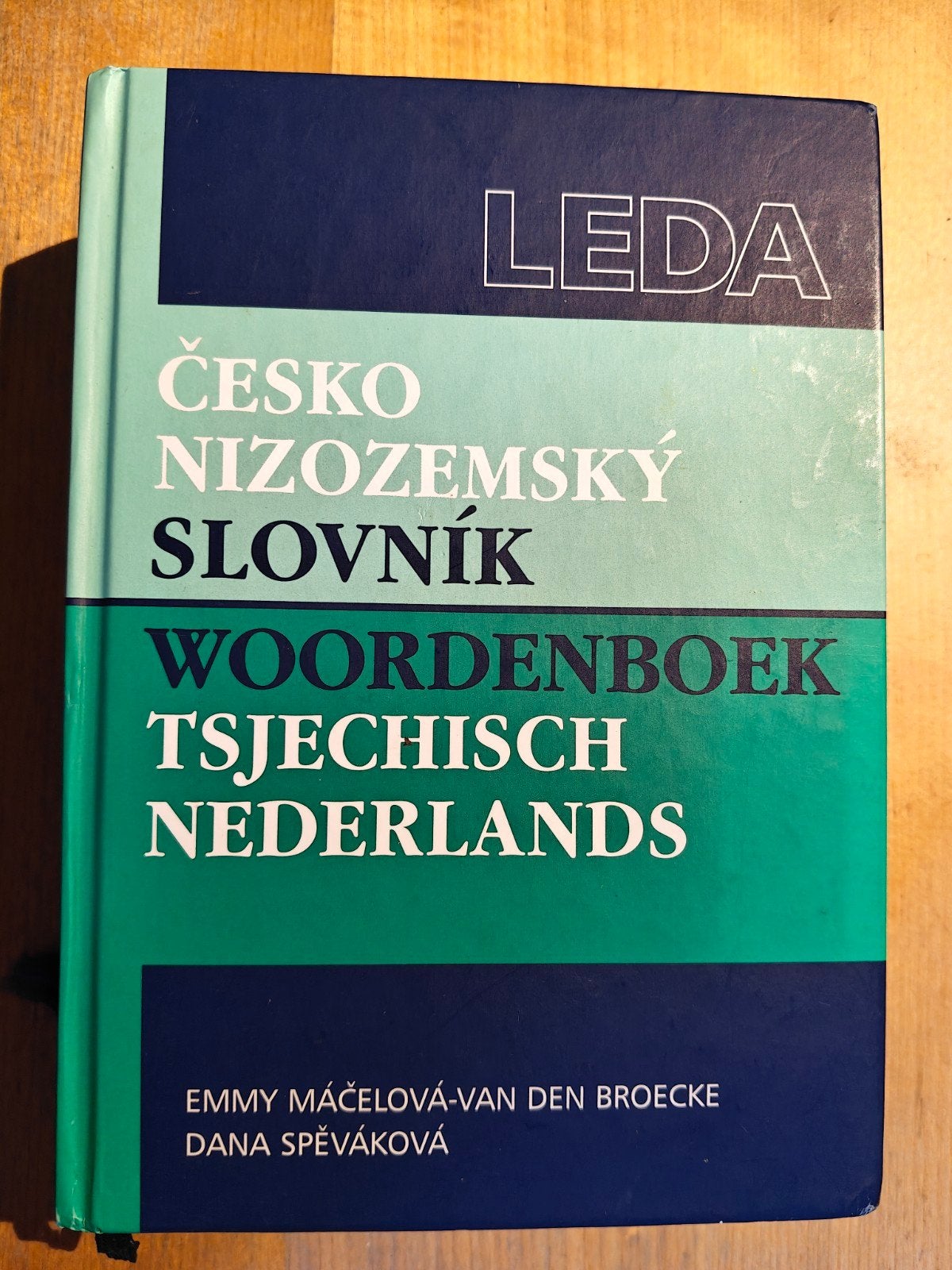Woordenboek Tsjechisch-Nederlands -, Overige uitgevers, Ophalen of Verzenden, Zo goed als nieuw, Overige talen