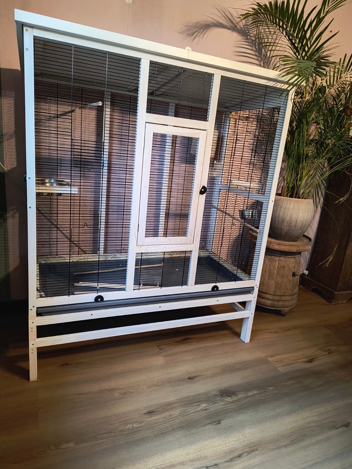 Vogelvoliere Bella Casa binnen volière kamervoliere 
L, Muppetsmeubels@gmail.com, Middenhof 41 Rilland, Zo goed als nieuw, Ophalen