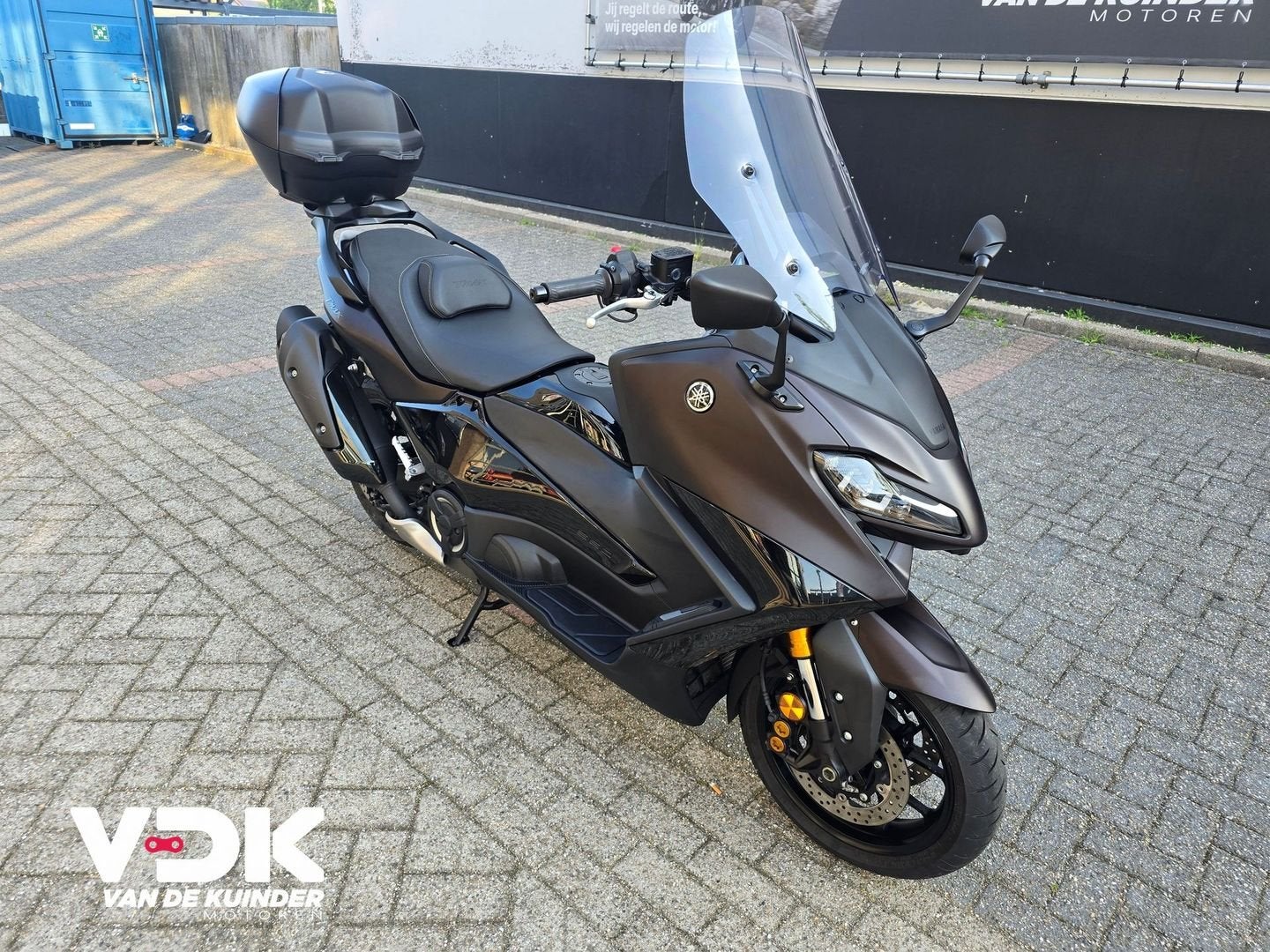 YAMAHA TMAX TECH MAX 560 (bj 2024), Motoren, Motoren | Yamaha, 562 cc, Bedrijf, Onbekend, YAMAHA