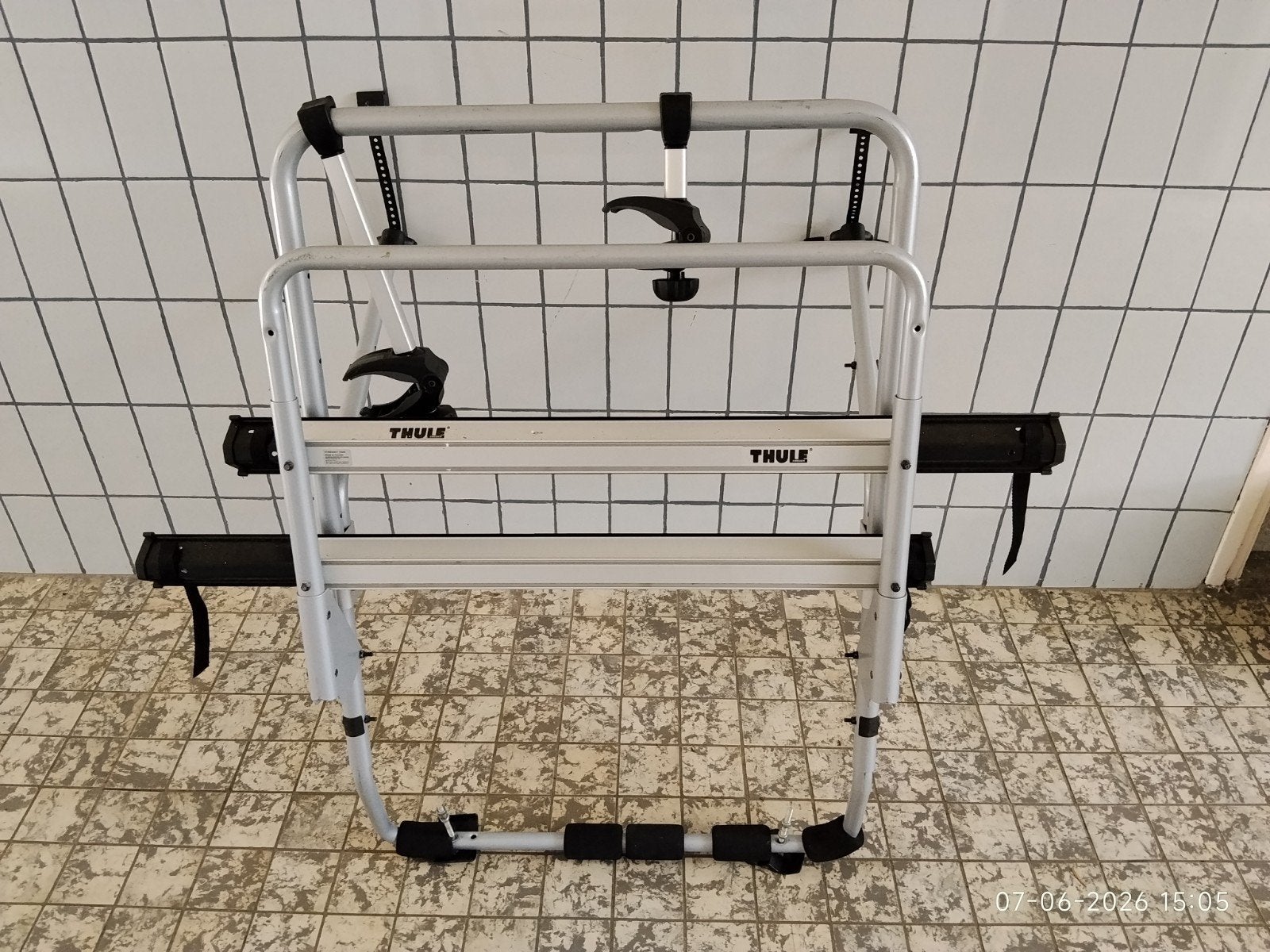 Thule fietsendrager voor achterklep, Ophalen of Verzenden, Zo goed als nieuw, Achterklepdrager