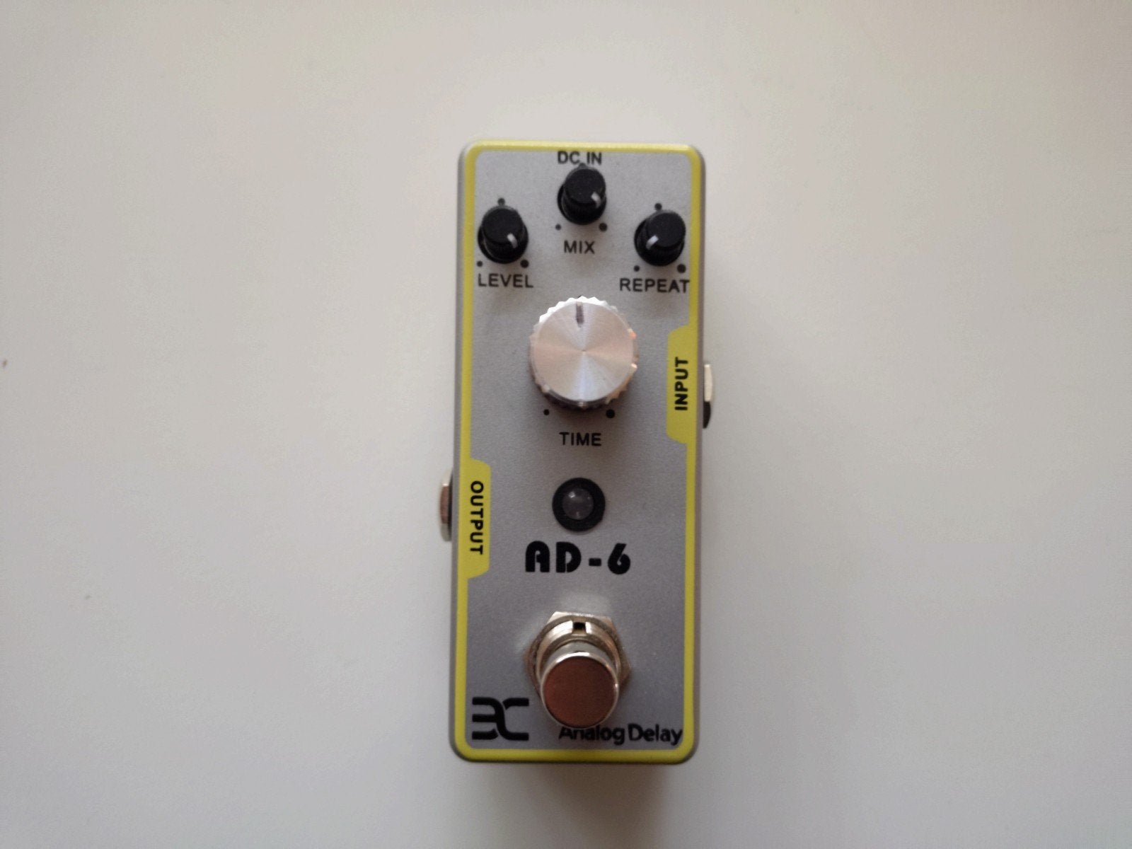 Eno TC AD 6 Analog Delay, Muziek en Instrumenten, Effecten, Ophalen of Verzenden