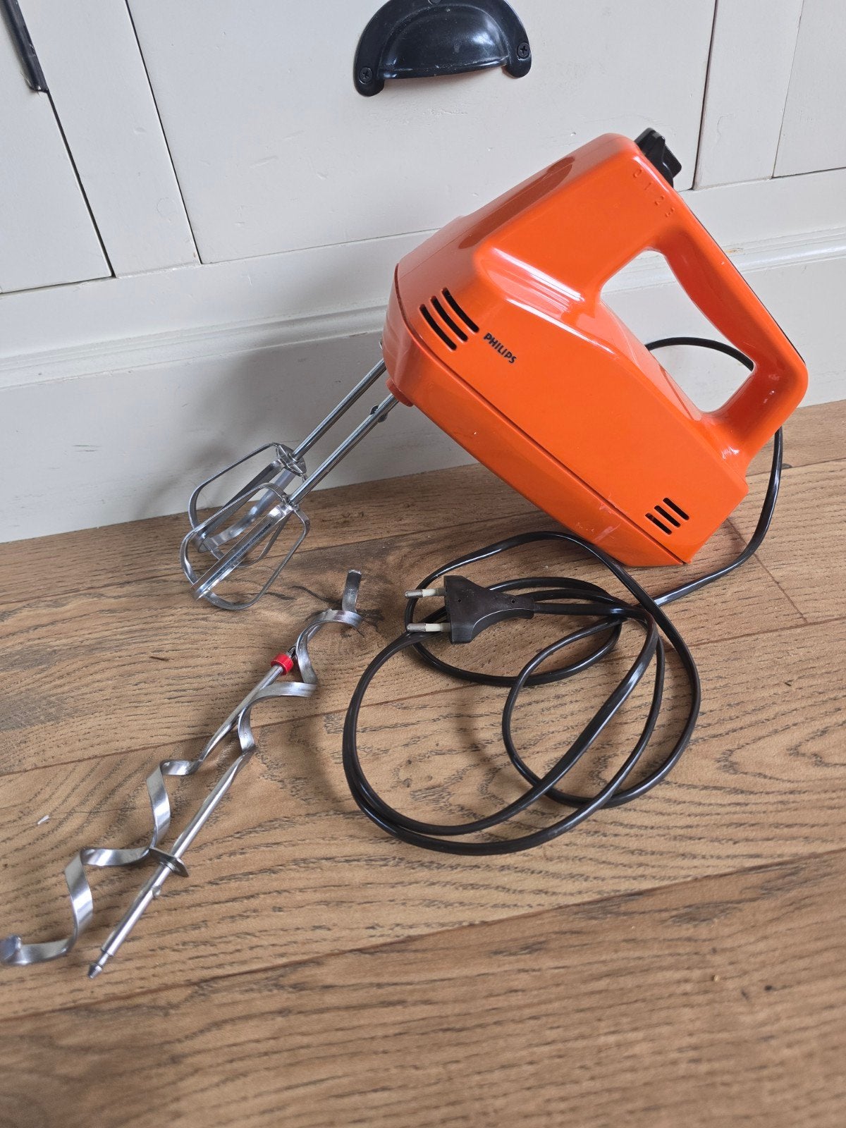 Vintage oranje Philips mixer, Minder dan 1 liter, Verzenden, 3 snelheden of meer