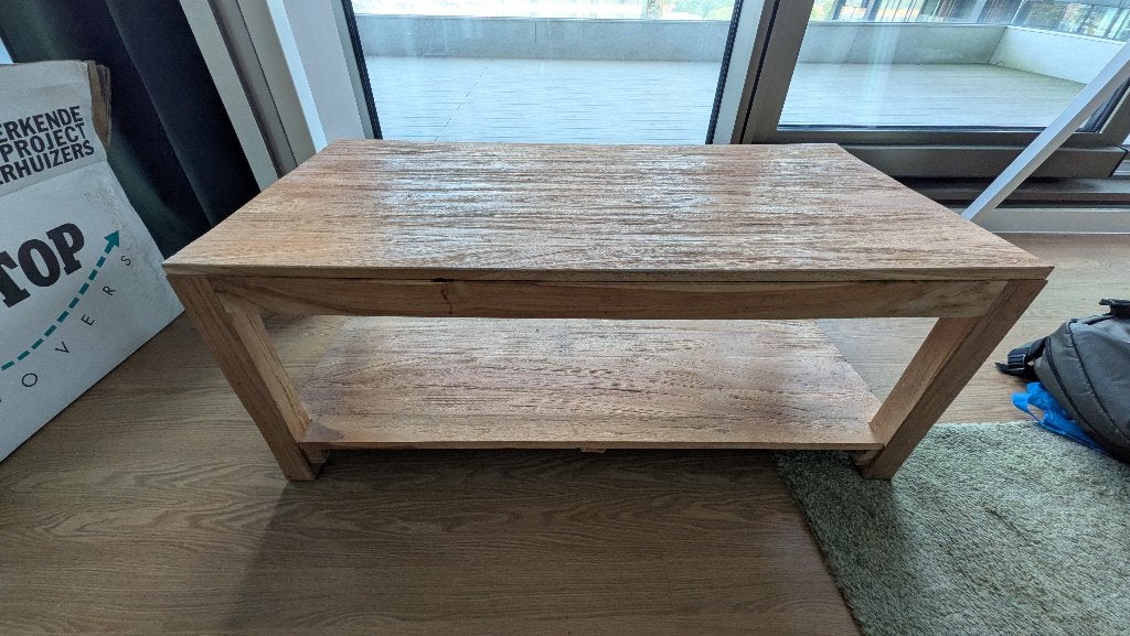 Solid wooden coffee table with storage shelf, Ophalen, Gebruikt, 100 tot 150 cm, 50 tot 100 cm