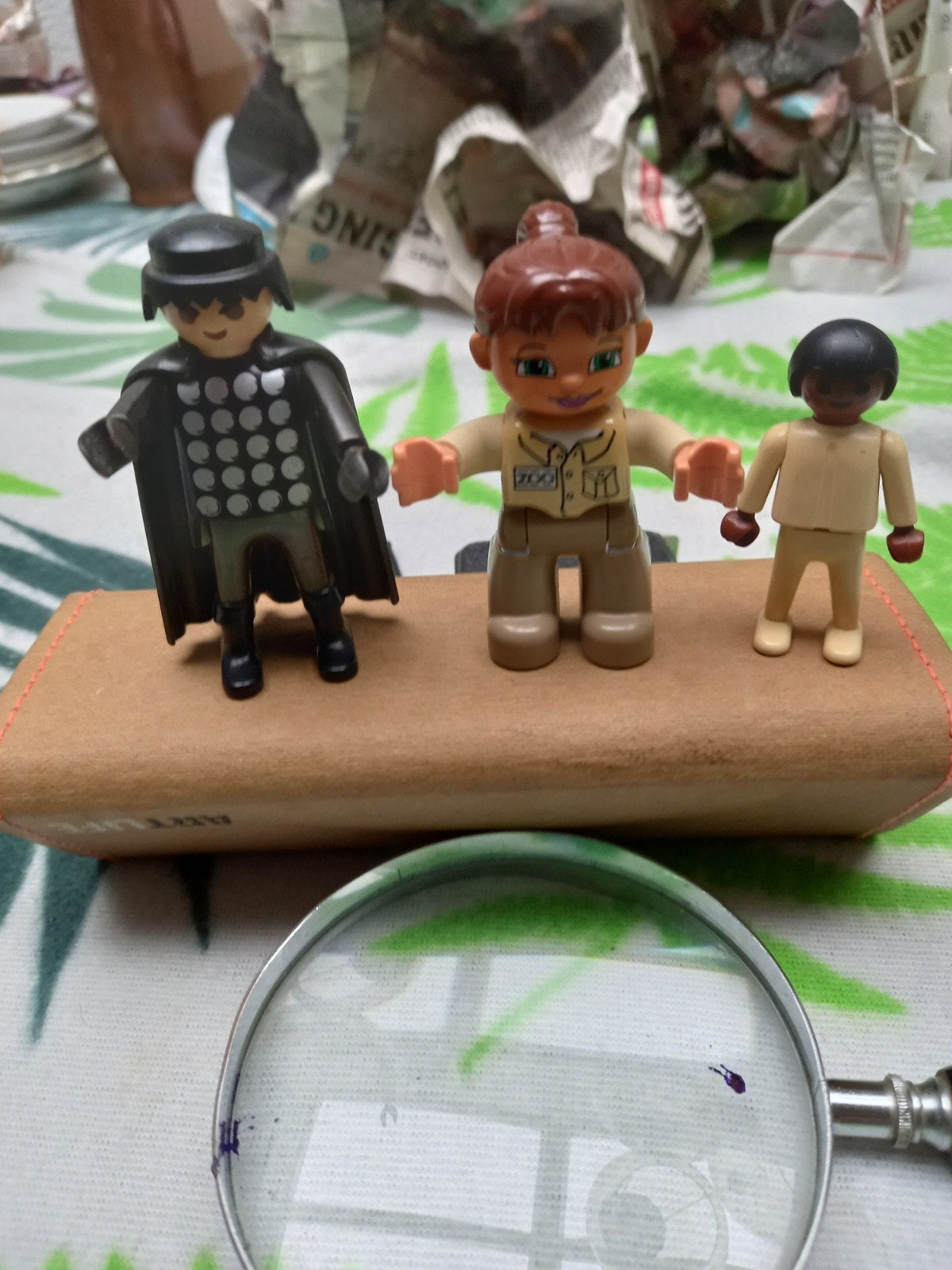 3 aktie figuurtjes van Playmobil en Lego-Duplo., Ophalen of Verzenden, Gebruikt, Losse onderdelen, Figuren
