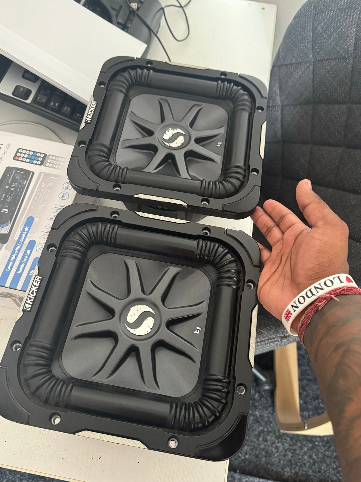 Kicker L7 8 inch Subwoofer GEZOCHT!!, Ophalen of Verzenden, Gebruikt