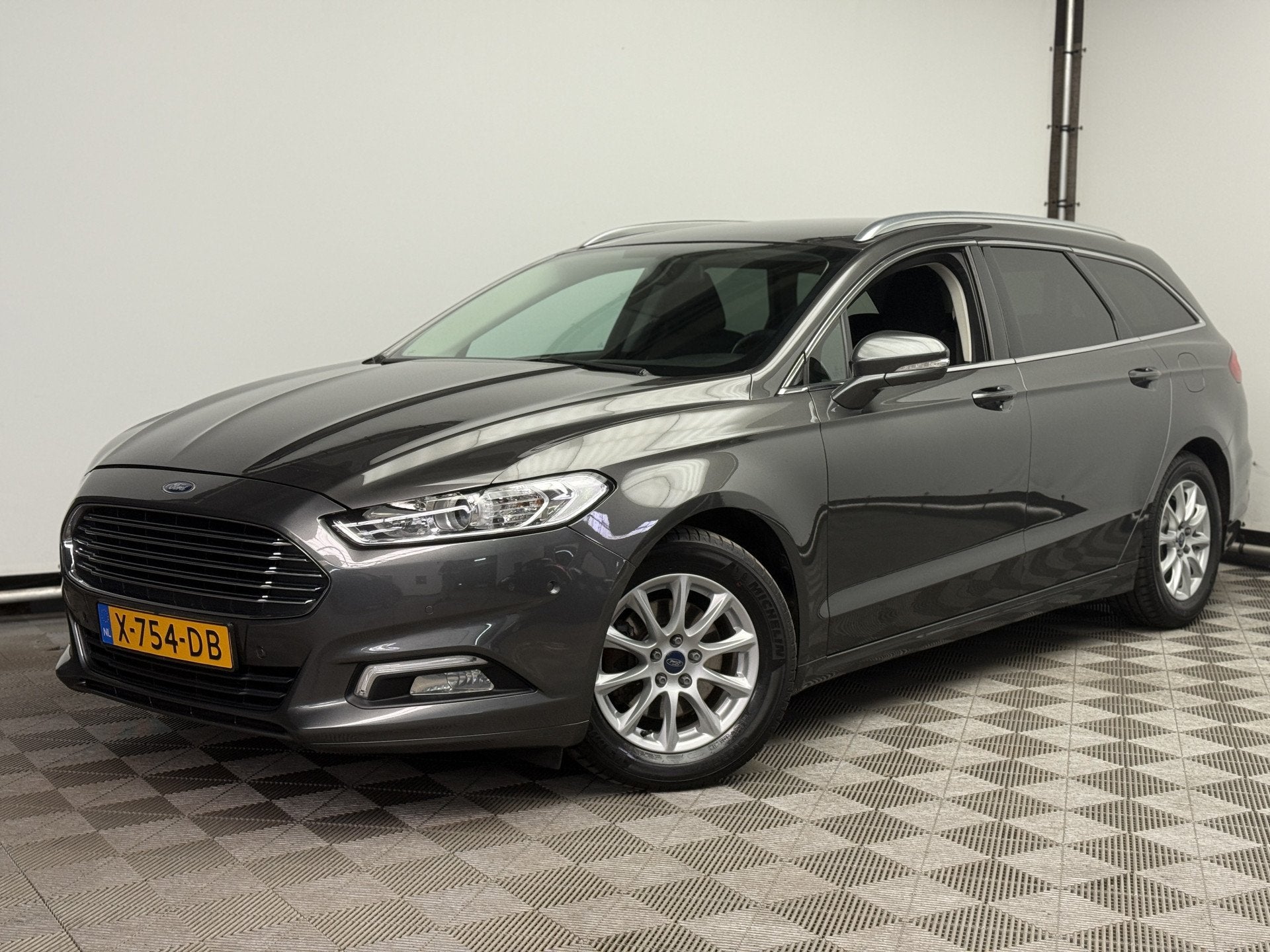 Ford Mondeo Wagon 1.5 Titanium Lease Edition (bj 2017), Voorwielaandrijving, Stof, 4 cilinders, 160 pk
