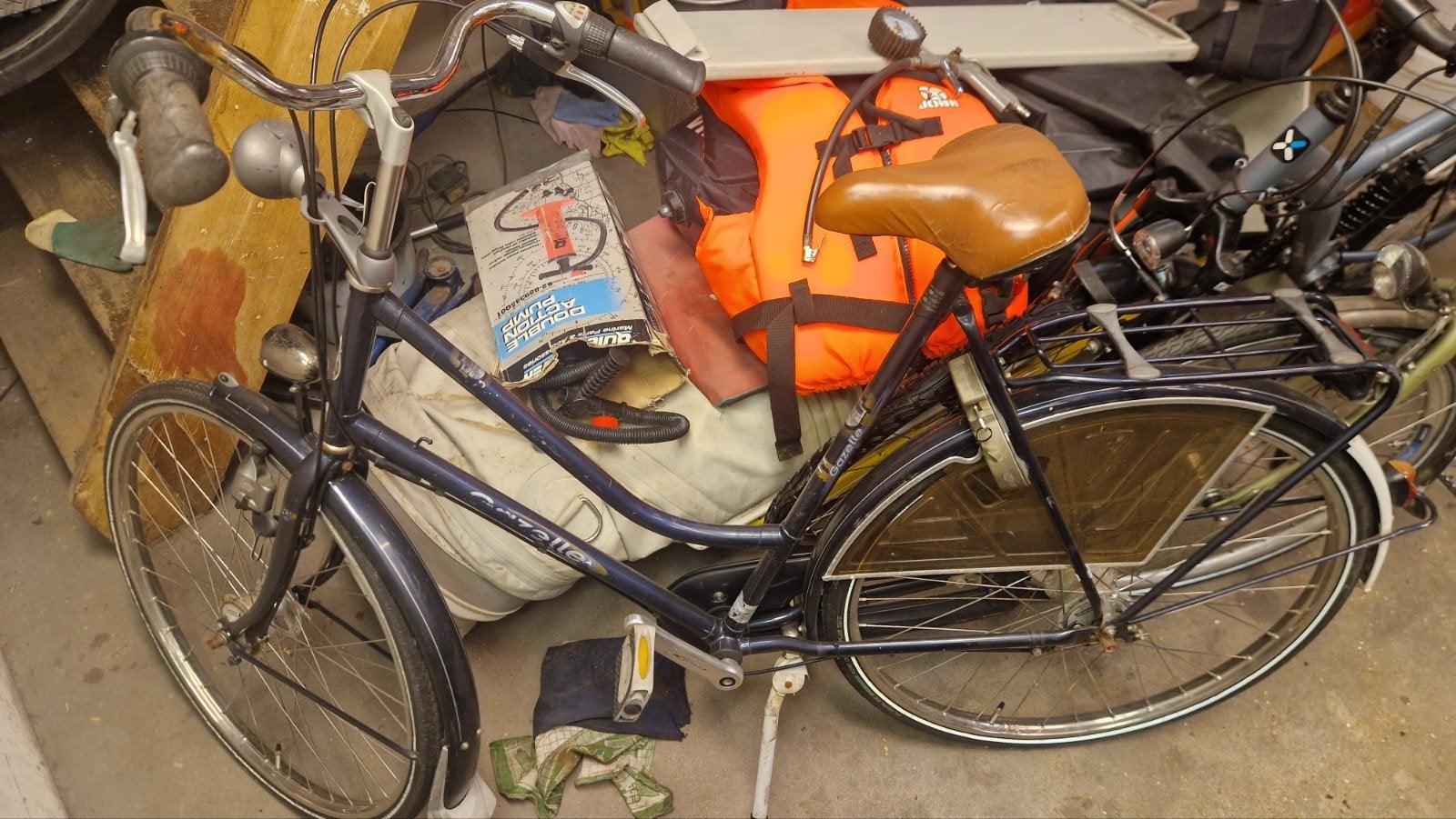 Gazelle Primium, Ophalen, Gebruikt
