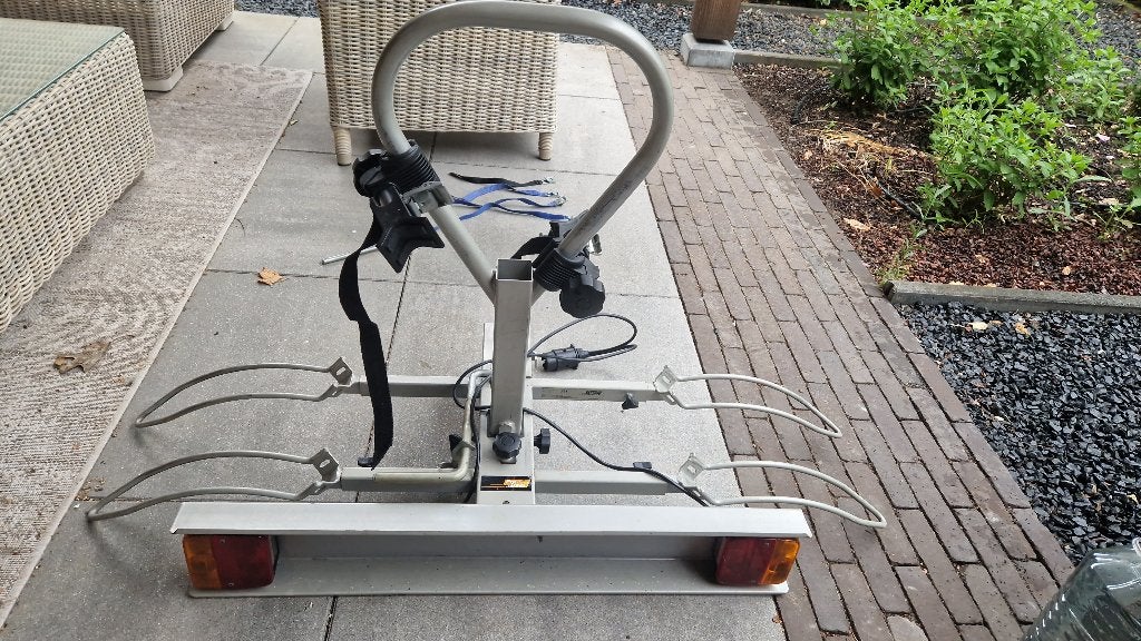 Fietsendrager ProUser op trekhaak, Ophalen, 2 fietsen, Gebruikt, Trekhaakdrager