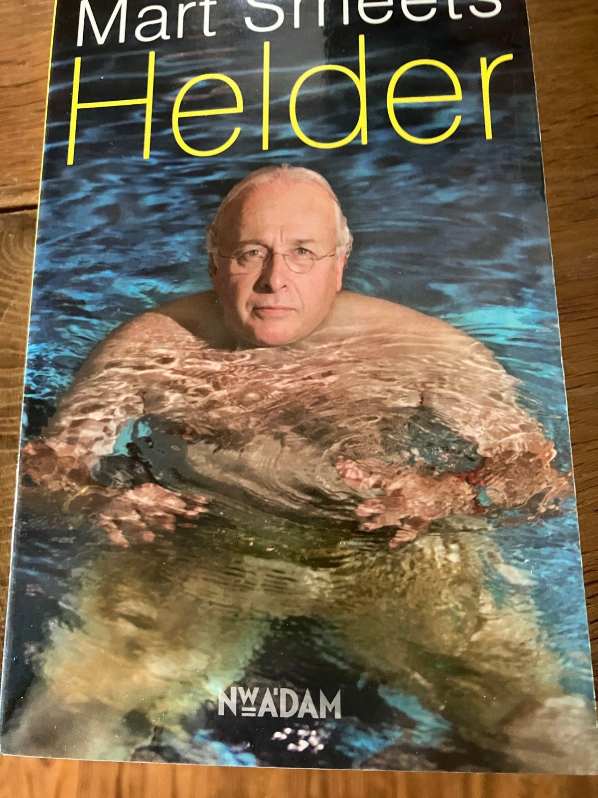 Mart Smeets - Helder (Boek), Ophalen of Verzenden, Zo goed als nieuw