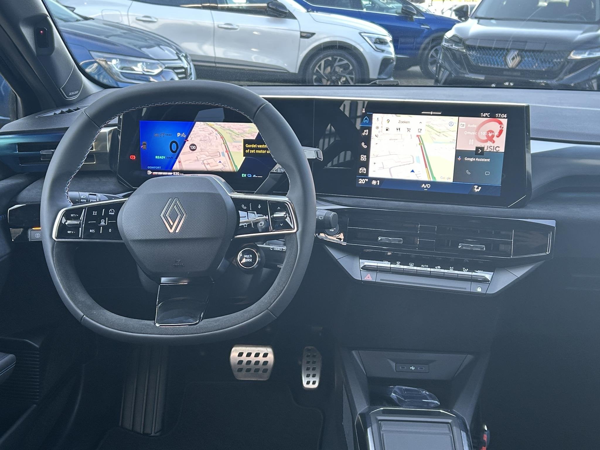 Renault Clio 1.8 Hybrid 160 esprit Alpine | DEMO | Navigatie, Auto's, 4 cilinders, Met garantie (alle), 1246 kg, Zwart
