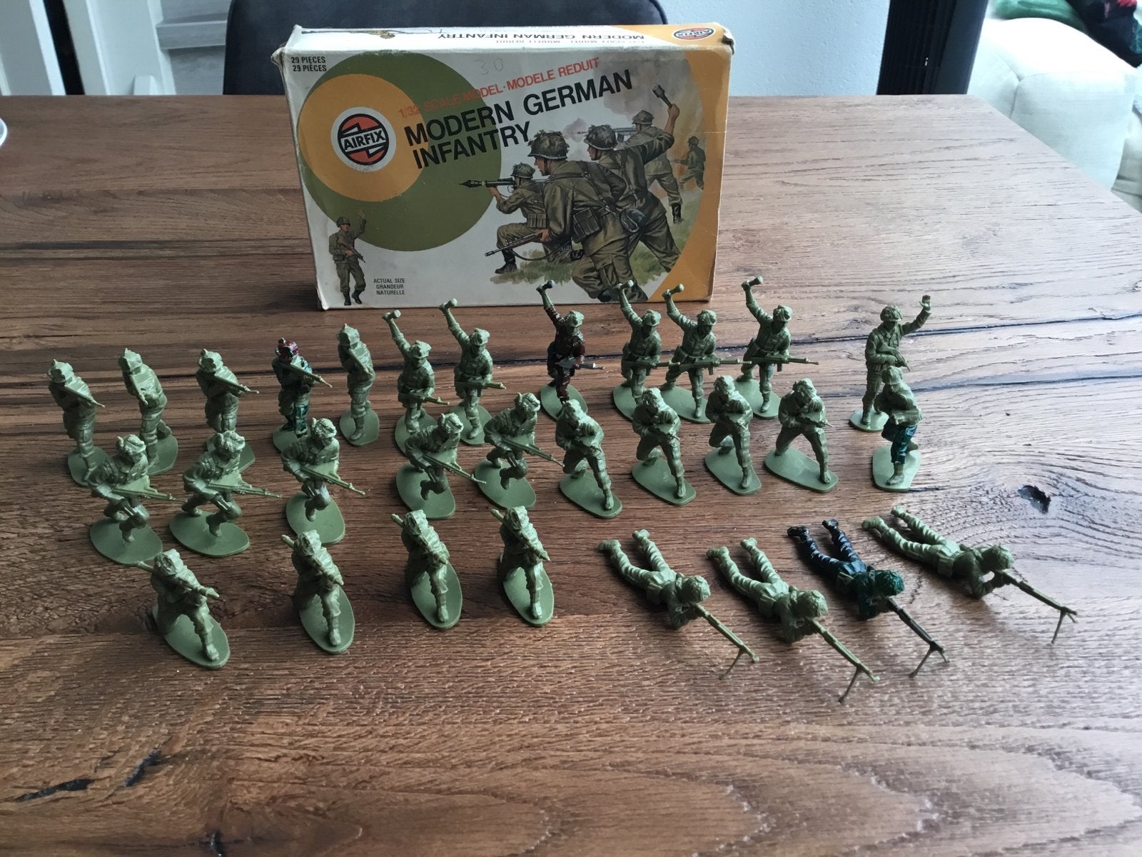 Airfix 51473-2 Modern German Infantry 1/32, Ophalen of Verzenden, Gebruikt, Groter dan 1:35, Figuur of Figuren