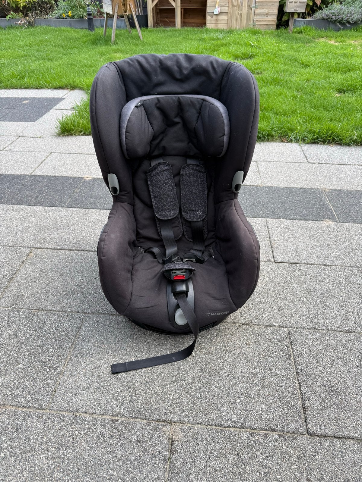 Maxi-Cosi Axiss autostoel 9-18 kg – draaibaar, Ophalen, Autogordel of Isofix, Gebruikt, 9 t/m 18 kg