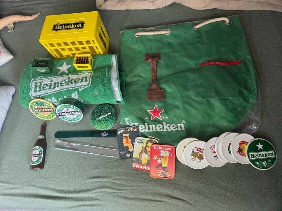 Heineken verzameling: onderzetters, openers, handdoek & meer, Ophalen of Verzenden, Nieuw, Gebruiksvoorwerp