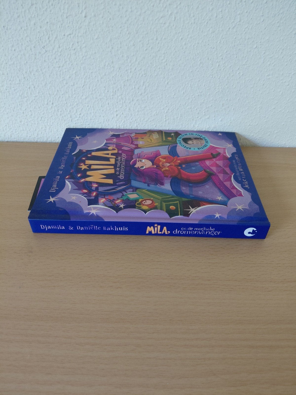 Djamila & Daniëlle Bakhuis - Mila, dromenvanger (deel 1), Ophalen of Verzenden