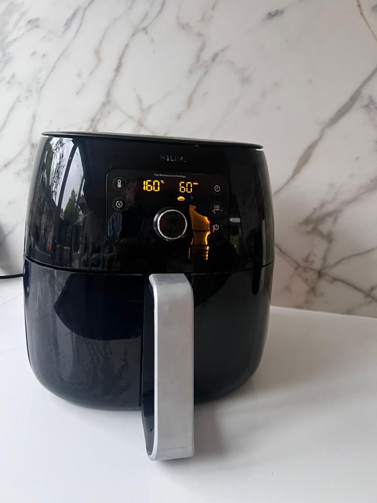 PHILIPS XXL HD9650 AIRFRYER BIJNA GRATIS, Ophalen of Verzenden, Gebruikt, Airfryer XXL, 1500 gram of meer