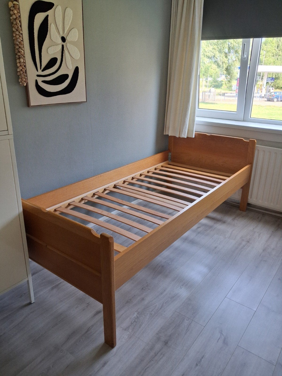 1 pers degelijk eikenhouten bed incl lattenbodem, Ophalen, Gebruikt, 90 cm, Eenpersoons
