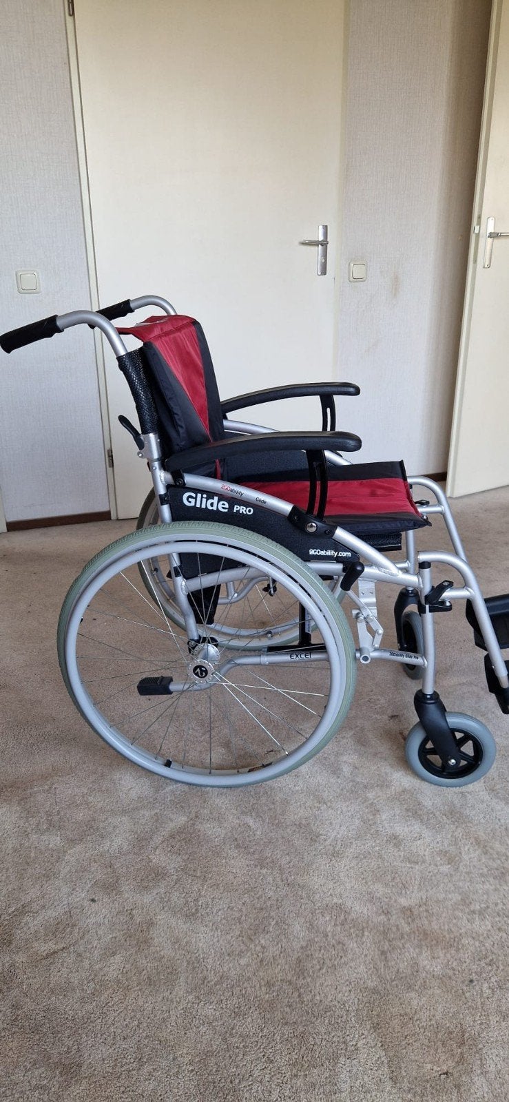 Nieuwe GlidePro 2GOability opvouwbare rolstoel, Diversen, Ophalen, Duwrolstoel