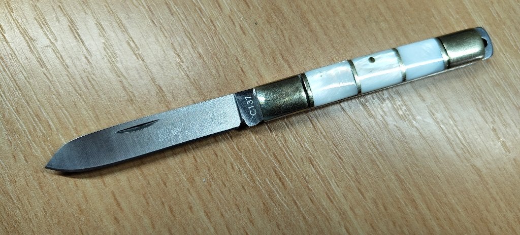 zakmes x1 Columbia Parelmoer, Verzenden, Gebruikt