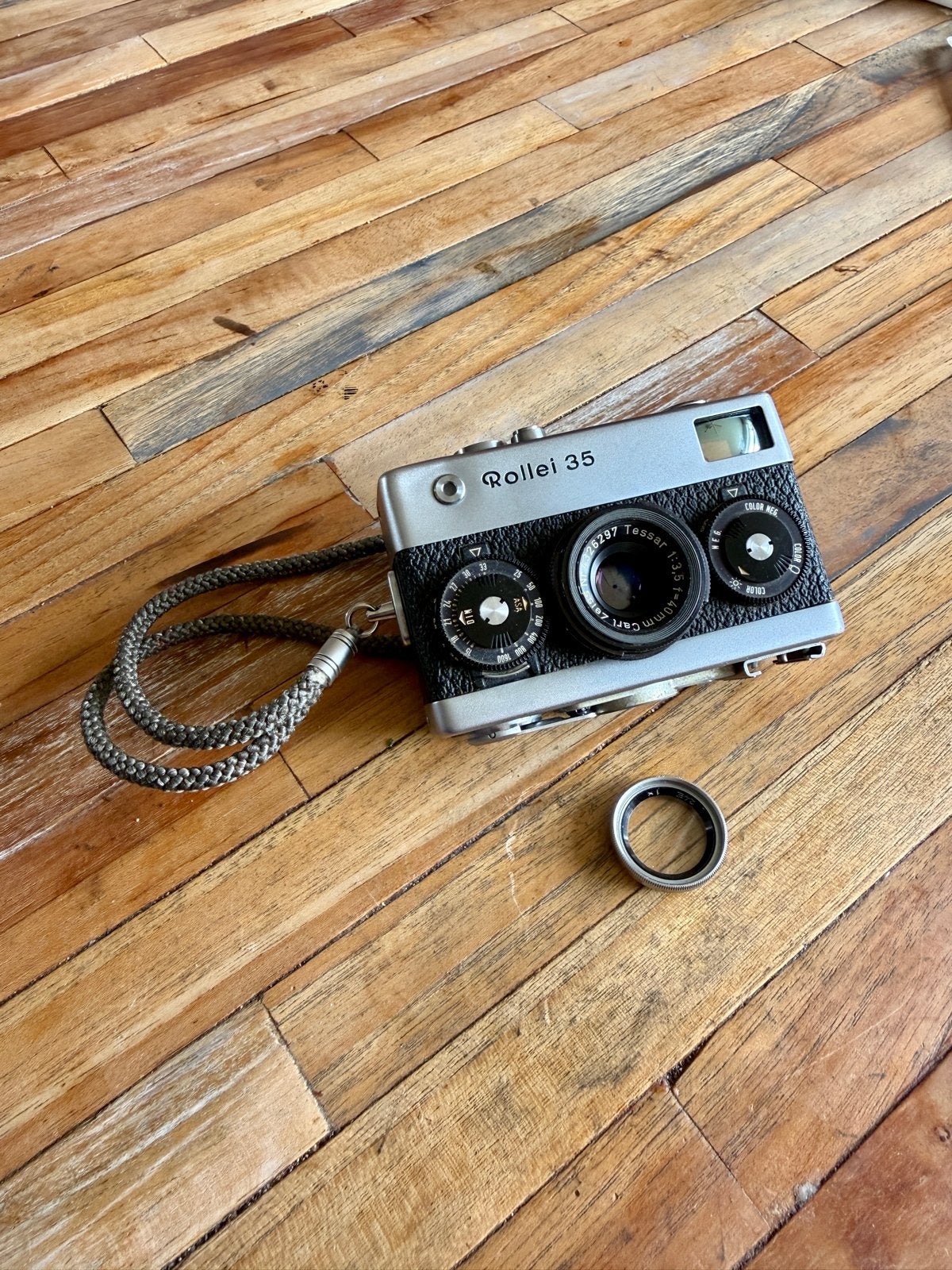 Rollei 35 compactcamera met Carl Zeiss Tessar 40mm f/3.5 len, Audio, Tv en Foto, Ophalen of Verzenden, Gebruikt, Compact, Overige Merken