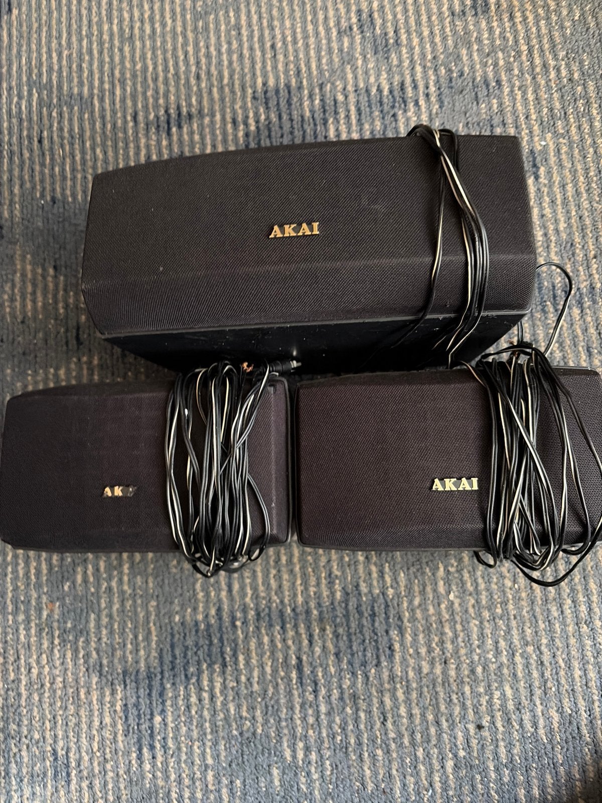Akai SR-C60 Center Speaker & SR-S60 Surround Speakers, Overige merken, Gebruikt, Ophalen of Verzenden, Geschikt voor surround/home cinema
