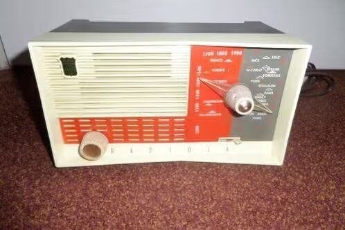 Radio  - Radiola RA119A - buisradio - 1955 - €120,=, Ophalen, Zo goed als nieuw, Radio