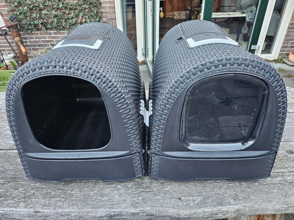Kattenbakken van Curver, Dieren en Toebehoren, Ophalen, Gebruikt