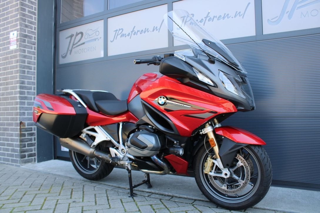 BMW R 1250 RT r1250rt (2019) *Dealer ond*Akrapovic*, 2 cilinders, 1254 cc, Motorrijbewijs A, Bedrijf