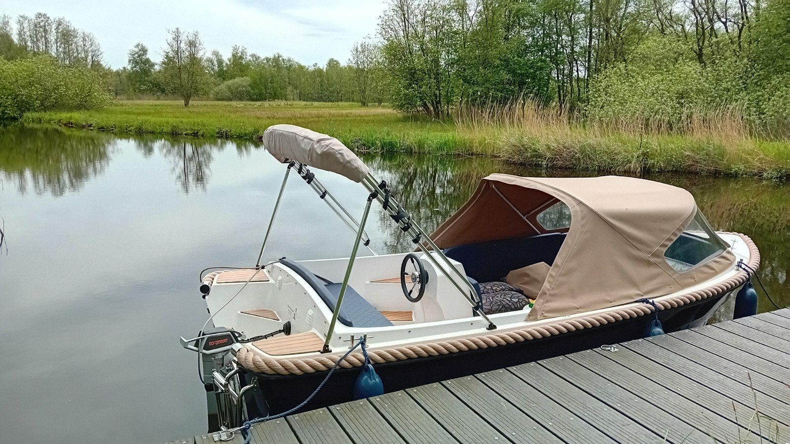 Vallory  sloep  485  e-boot, Watersport en Boten, Ophalen, Kussenset