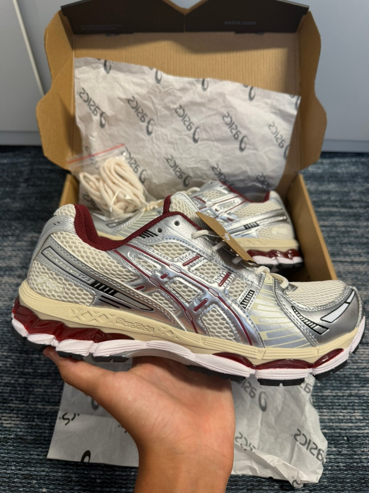 Asics Gel-Kyano 12.1 Silver Burgundy, Overige kleuren, Nieuw, Ophalen of Verzenden, Sneakers of Gympen