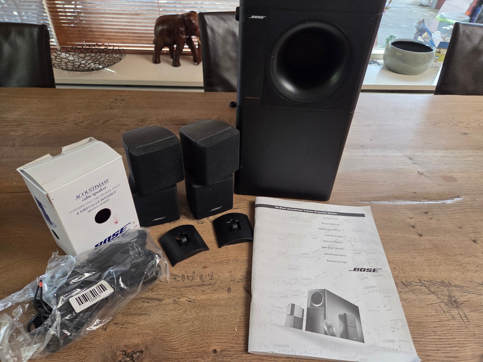 Bose Acoustimass 5 Series III Direct/Reflecting Speaker, Gebruikt, 120 tot 150 watt, Ophalen of Verzenden, Bose